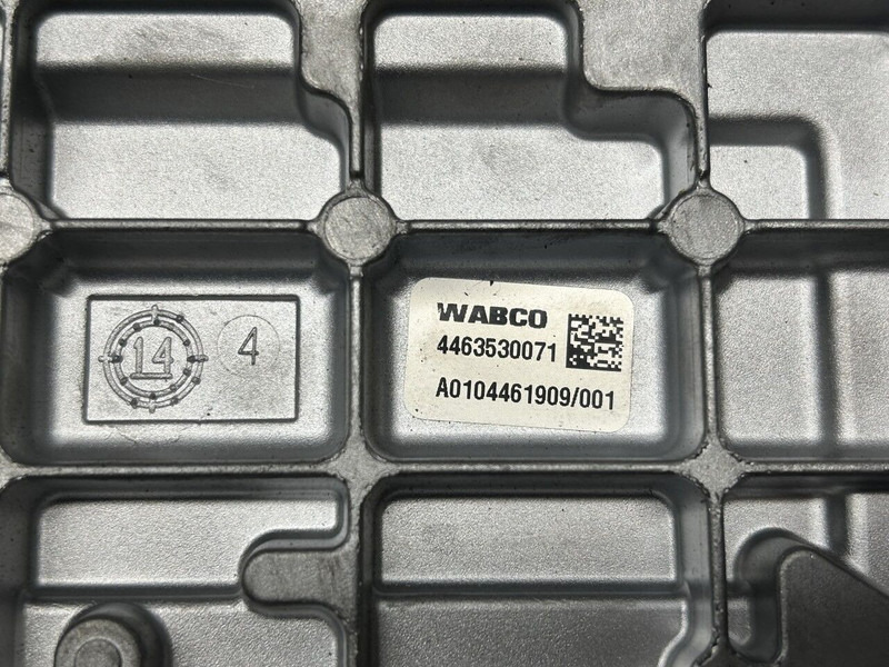 Wabco gearbox control TCM unit - Блок управления для Грузовиков: фото 5 Wabco gearbox control TCM unit - Блок управления для Грузовиков: фото 5