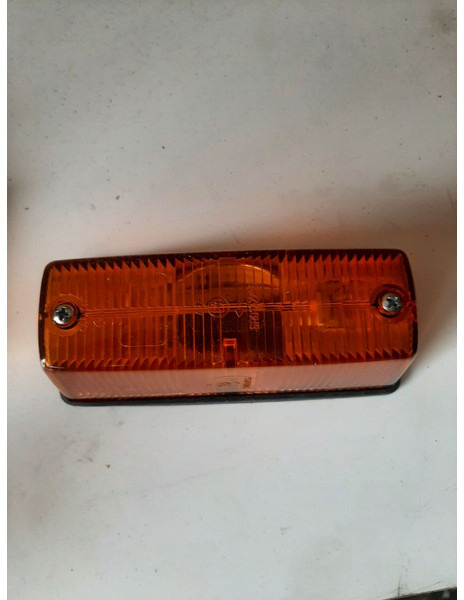 Hella - Поворотный сигнал: фото 1 Hella - Поворотный сигнал: фото 1