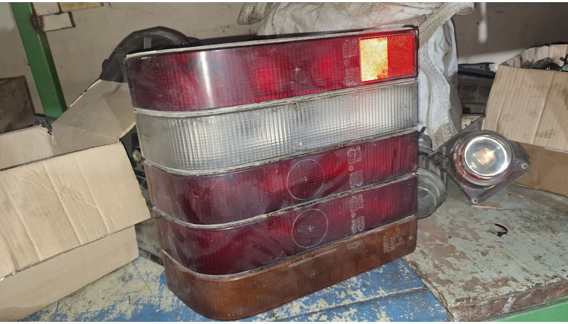 MAN . Скания . Вольво. Неоплан. - Передняя фара: фото 1 MAN . Скания . Вольво. Неоплан. - Передняя фара: фото 1