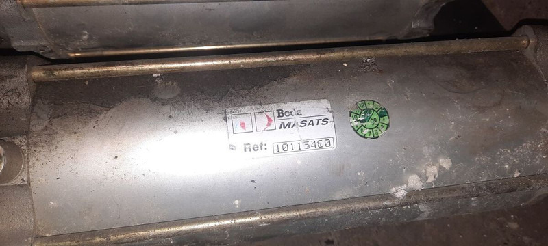 Scania механизм закрытия дверей - Дверь и запчасти: фото 2 Scania механизм закрытия дверей - Дверь и запчасти: фото 2