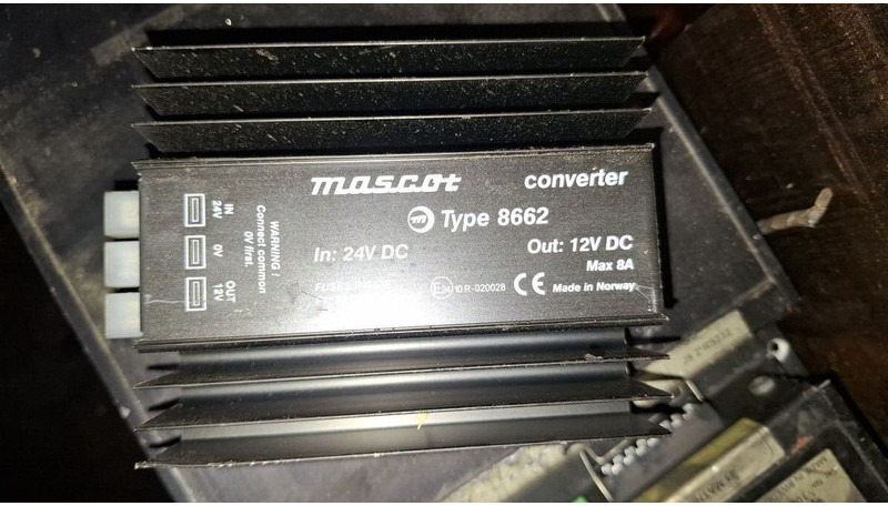 Volvo Blaupunkt BPA49 - Блок управления: фото 5 Volvo Blaupunkt BPA49 - Блок управления: фото 5