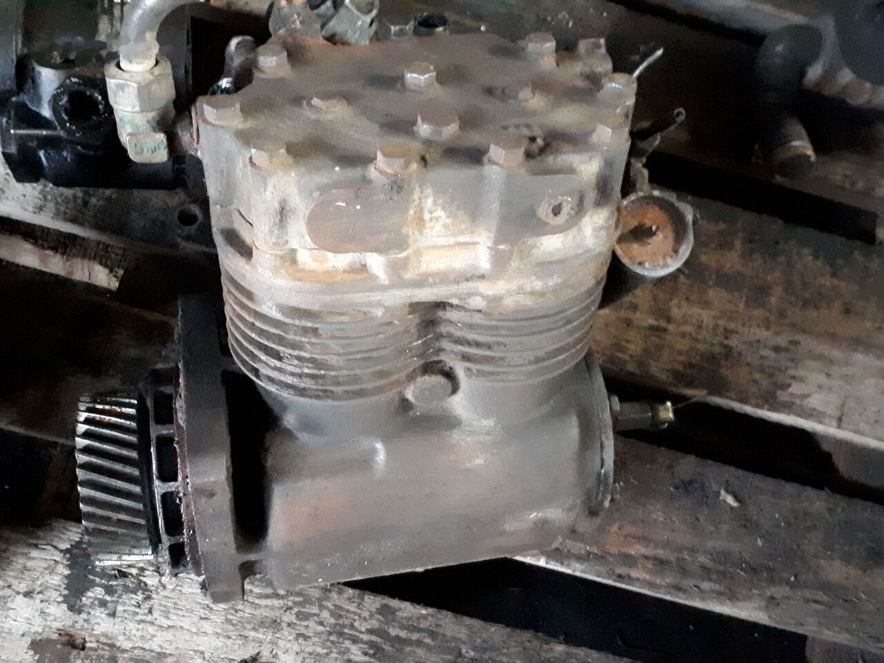 Пневмокомпрессор для Автобусов Volvo LK4918/ KZ 43326 . WABCO 4121008062   Volvo D10A . MAN. Scania: фото 14