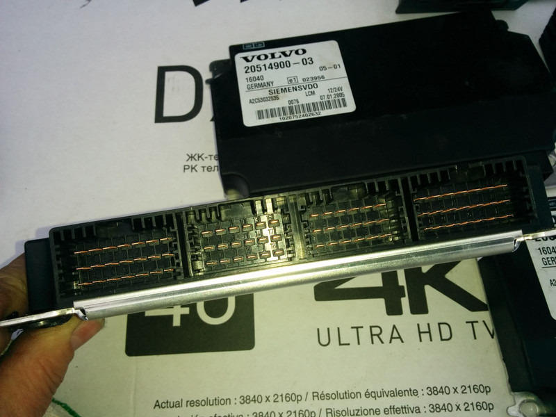 Volvo Siemts VDO 20514900-03 20569213-P03. 20744283-01. 20865208-02. - Блок управления: фото 5 Volvo Siemts VDO 20514900-03 20569213-P03. 20744283-01. 20865208-02. - Блок управления: фото 5