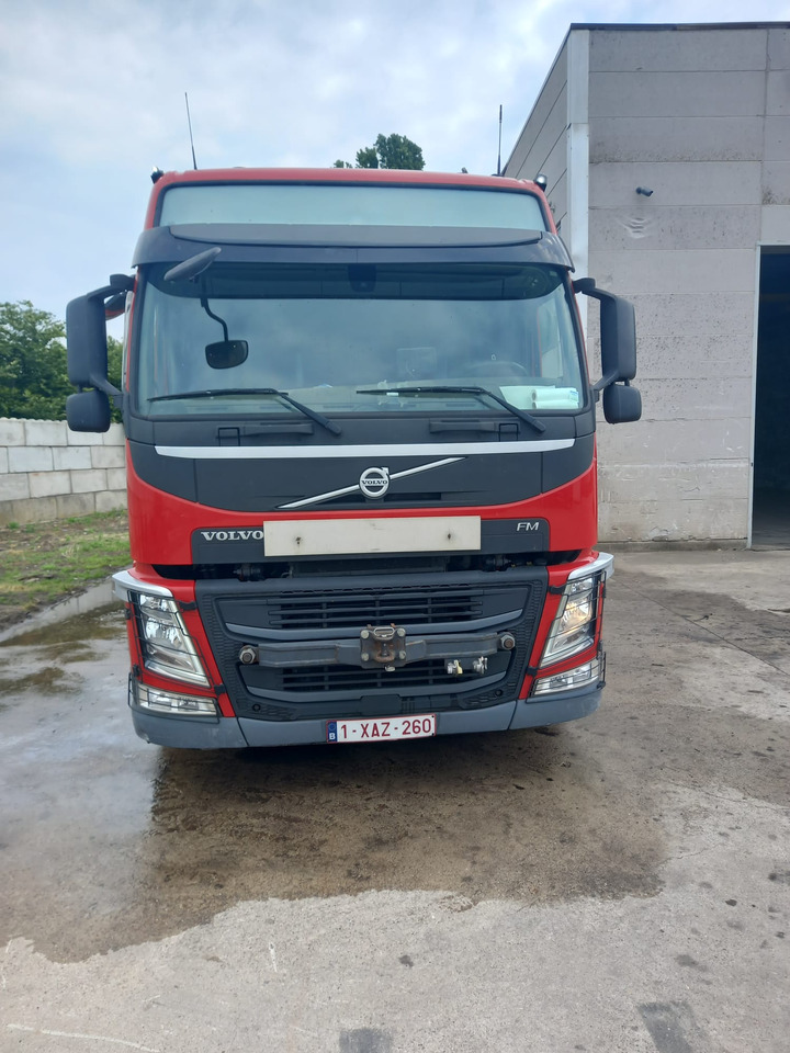 VOLVO fm - Тягач: фото 3 VOLVO fm - Тягач: фото 3