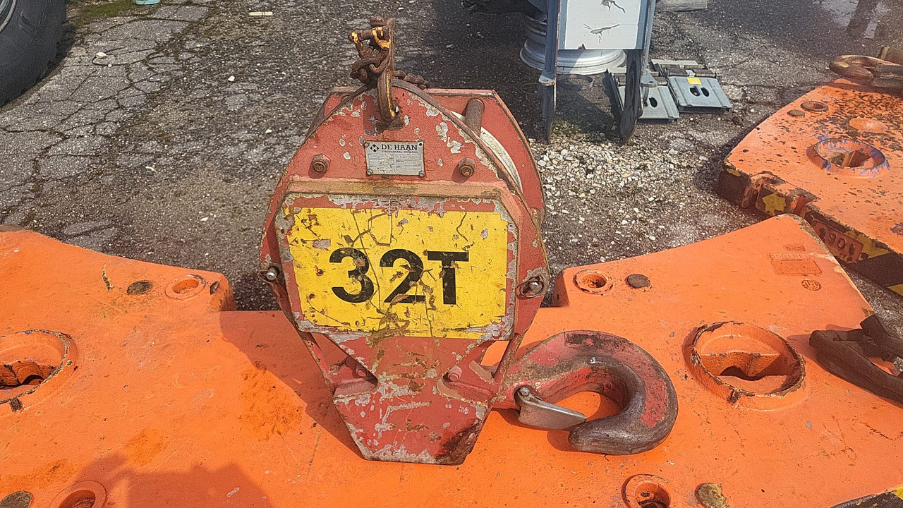 Tadano Faun hookblock - Кран-манипулятор для Мобильных кранов: фото 1 Tadano Faun hookblock - Кран-манипулятор для Мобильных кранов: фото 1