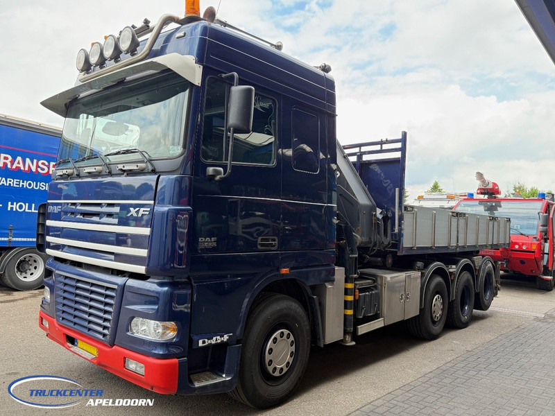DAF XF 95.430 HIAB 330-5, 8x2 - Грузовик-контейнеровоз/ Сменный кузов, Автоманипулятор: фото 3 DAF XF 95.430 HIAB 330-5, 8x2 - Грузовик-контейнеровоз/ Сменный кузов, Автоманипулятор: фото 3