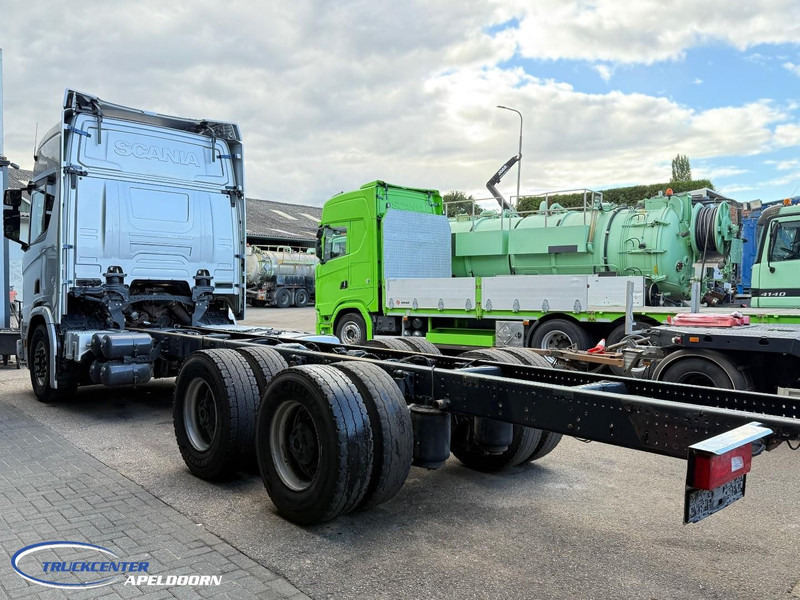 Scania R730 XT NGS V8 6x4 Naafreductie, Retarder, PTO - Грузовик-шасси: фото 3 Scania R730 XT NGS V8 6x4 Naafreductie, Retarder, PTO - Грузовик-шасси: фото 3