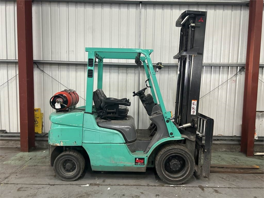 Mitsubishi FG30NT - Газовый погрузчик: фото 5 Mitsubishi FG30NT - Газовый погрузчик: фото 5