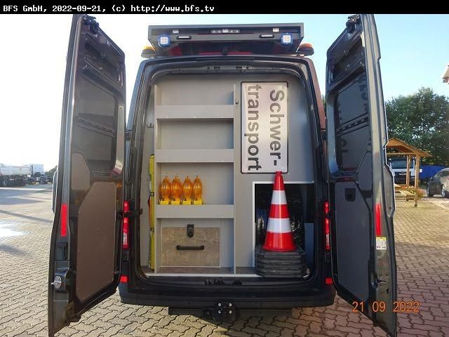 MAN TGE 3.180 4x2 F SB BF3 Begleitfahrzeug - Цельнометаллический фургон: фото 3 MAN TGE 3.180 4x2 F SB BF3 Begleitfahrzeug - Цельнометаллический фургон: фото 3