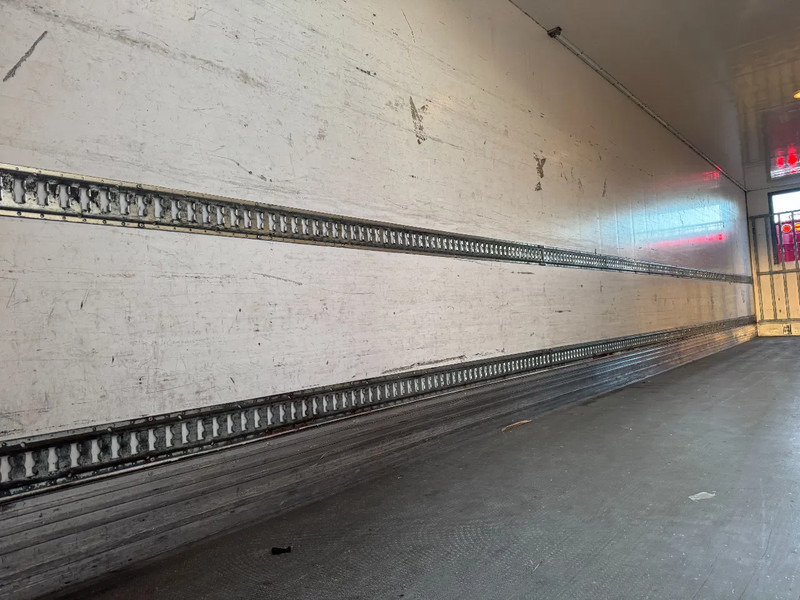 Полуприцеп-фургон Chereau 2 AS - SAF - ISOLATED BOX + DHOLLANDIA LIFT 2.000 KG: фото 6