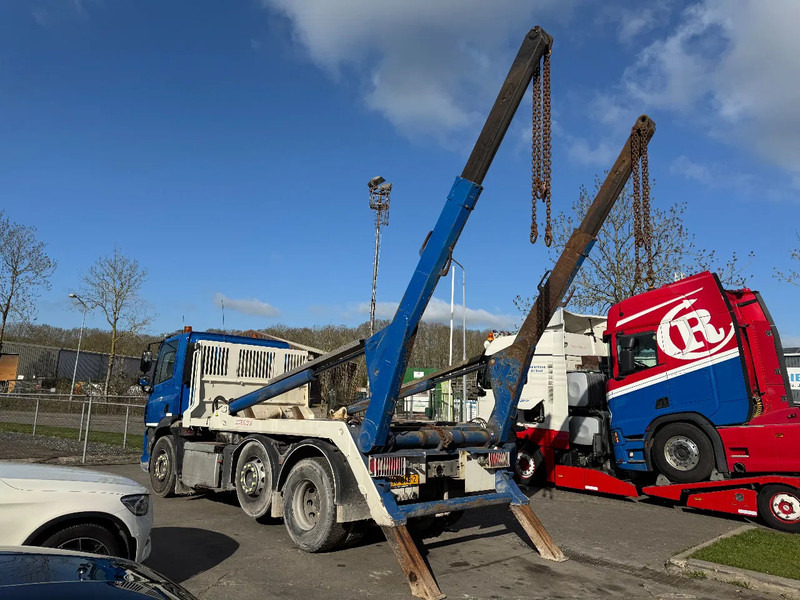 DAF CF 400 6X2 - EURO 6 + VDL P-18 + REMOTE + LIFT AXLE - Портальный бункеровоз: фото 5 DAF CF 400 6X2 - EURO 6 + VDL P-18 + REMOTE + LIFT AXLE - Портальный бункеровоз: фото 5
