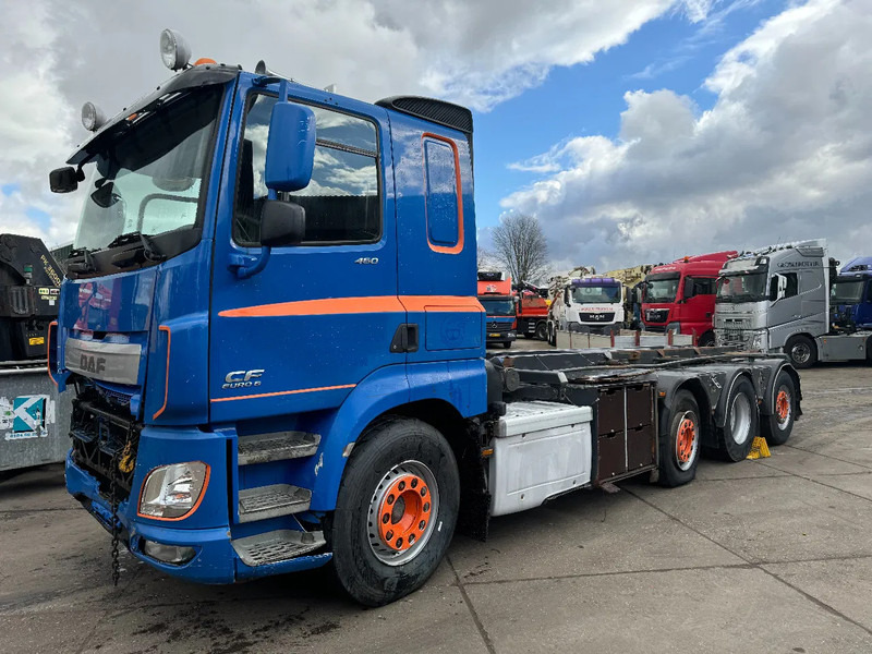 DAF CF 460 8X2 ONLY VISUAL DAMAGED // ENGINE IS RUNNING - Тросовый мультилифт: фото 1 DAF CF 460 8X2 ONLY VISUAL DAMAGED // ENGINE IS RUNNING - Тросовый мультилифт: фото 1