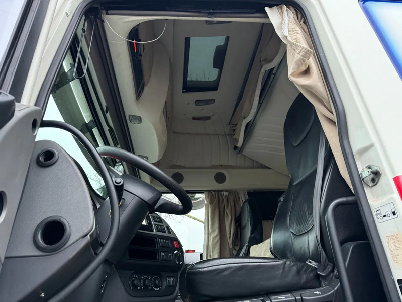 Грузовик с закрытым кузовом DAF XF 510 6X2 + KELBERG HANGER EURO 6 ZEPRO + REMOTE RETARDER: фото 9