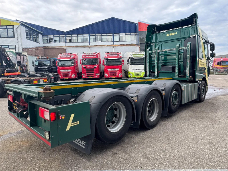 DAF XF 510 8X2 EURO 6 RETARDER TÜV TILL 08-2026 - Грузовик-контейнеровоз/ Сменный кузов: фото 5 DAF XF 510 8X2 EURO 6 RETARDER TÜV TILL 08-2026 - Грузовик-контейнеровоз/ Сменный кузов: фото 5