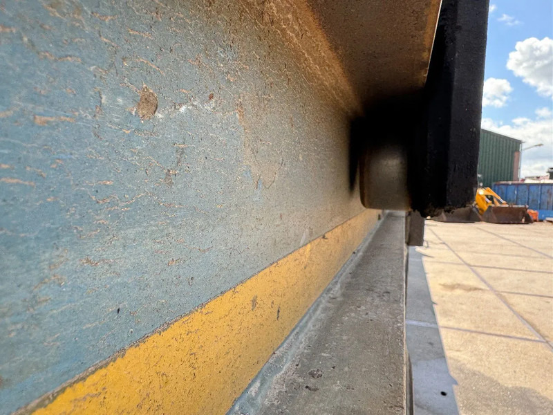 Полуприцеп бортовой/ Платформа Floor FLO 17 30 H2 + KENNIS R-36 DRUM BRAKES: фото 11