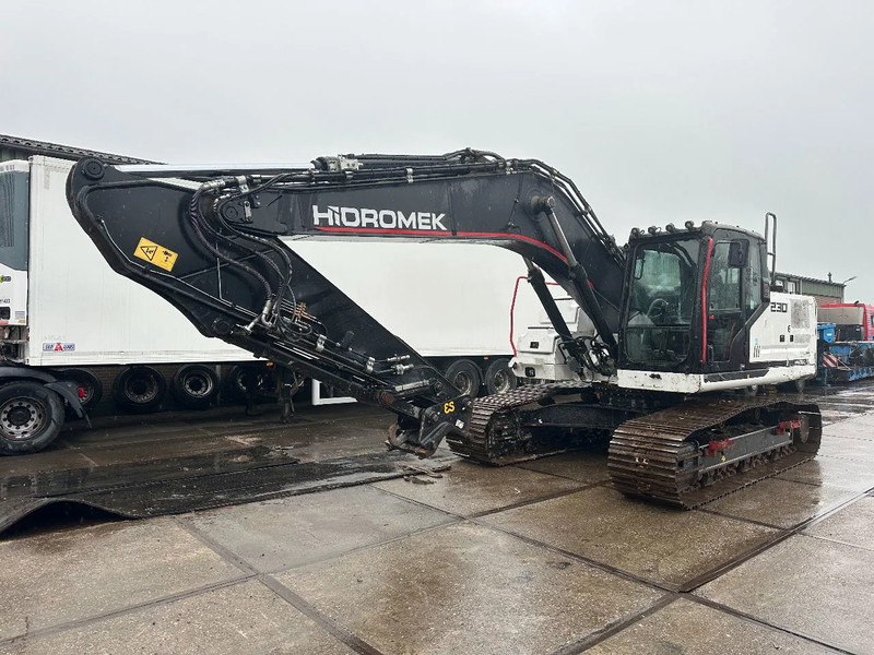 Hidromek HMK 230LC-4 CE, 700 MM PADS, CV, PIPED AUX PIPING,QH, AUTO LUBE, AC REVERSE CAMERA - Гусеничный экскаватор: фото 3 Hidromek HMK 230LC-4 CE, 700 MM PADS, CV, PIPED AUX PIPING,QH, AUTO LUBE, AC REVERSE CAMERA - Гусеничный экскаватор: фото 3