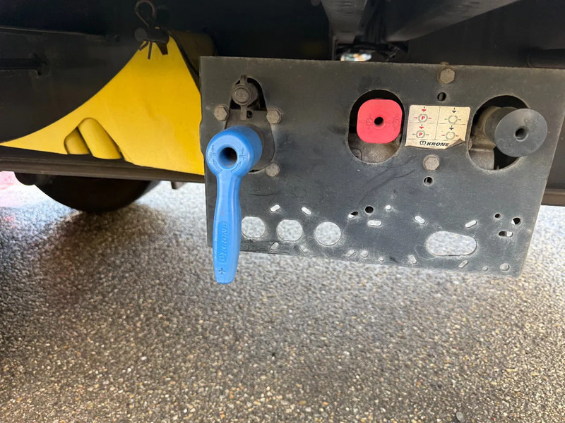 Тентованный полуприцеп Krone SD - 3 AXLE - DISC BRAKES + SLIDING ROOF: фото 10