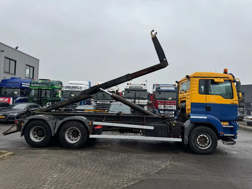 MAN TGA 28.440 6X2 - EURO 4 + VDL HOOK + LIFT AXLE - Крюковой мультилифт: фото 3 MAN TGA 28.440 6X2 - EURO 4 + VDL HOOK + LIFT AXLE - Крюковой мультилифт: фото 3