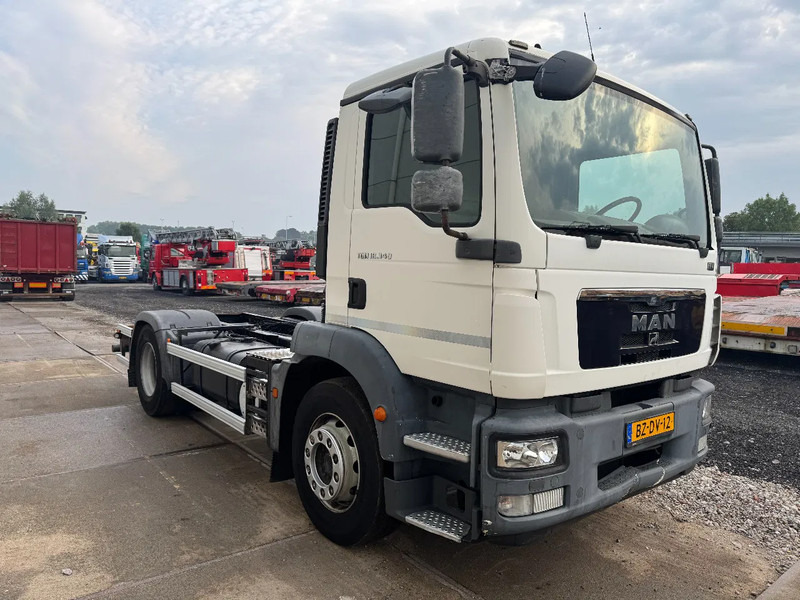 MAN TGM 18.340 4X2 EURO 5 CHASSIS - Грузовик-шасси: фото 3 MAN TGM 18.340 4X2 EURO 5 CHASSIS - Грузовик-шасси: фото 3