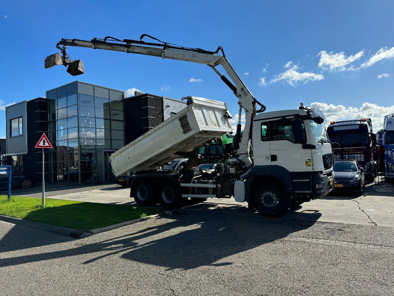 MAN TGS 26.400 6X4 HIAB 166D + REMOTE CONTROL + 2 WAYS KIPPER TÜV TILL 07-2025 - Автоманипулятор: фото 1 MAN TGS 26.400 6X4 HIAB 166D + REMOTE CONTROL + 2 WAYS KIPPER TÜV TILL 07-2025 - Автоманипулятор: фото 1