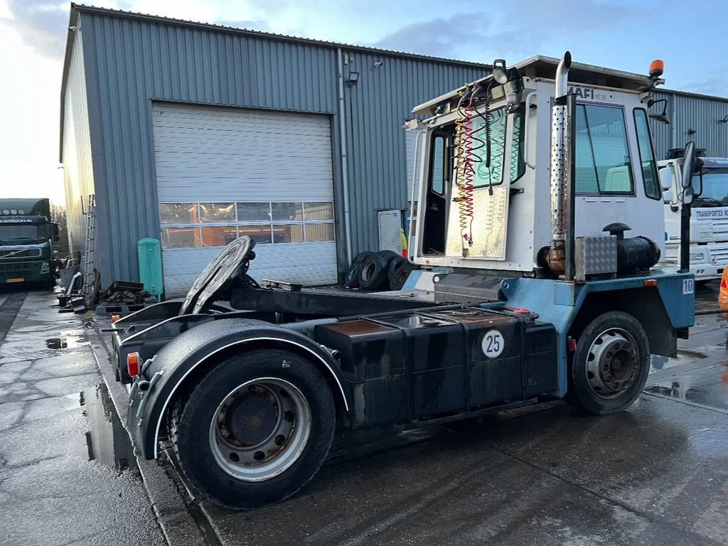 Mafi MT25T131C 4X2 *GEARBOX DON'T GO IN R - Терминальный тягач: фото 5 Mafi MT25T131C 4X2 *GEARBOX DON'T GO IN R - Терминальный тягач: фото 5