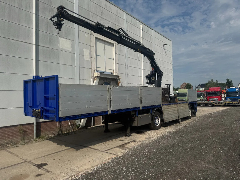 Pacton HIAB ROLLER 220 F3 !2012!, 4 ASSIGE, 2 LIFT + 2 STUUR ASSEN - Полуприцеп бортовой/ Платформа: фото 1 Pacton HIAB ROLLER 220 F3 !2012!, 4 ASSIGE, 2 LIFT + 2 STUUR ASSEN - Полуприцеп бортовой/ Платформа: фото 1
