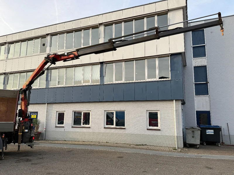 Scania G370 4X4 EURO 6 + 3-SIDE TIPPER + PALFINGER PK9002 + REMOTE - Автоманипулятор: фото 4 Scania G370 4X4 EURO 6 + 3-SIDE TIPPER + PALFINGER PK9002 + REMOTE - Автоманипулятор: фото 4