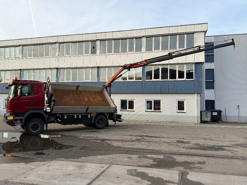 Scania G370 4X4 EURO 6 + 3-SIDE TIPPER + PALFINGER PK9002 + REMOTE - Самосвал, Автоманипулятор: фото 3 Scania G370 4X4 EURO 6 + 3-SIDE TIPPER + PALFINGER PK9002 + REMOTE - Самосвал, Автоманипулятор: фото 3