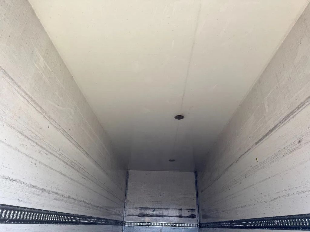 Грузовик с закрытым кузовом Scania P230 4X2 - EURO 5 + DHOLLANDIA LIFT: фото 11
