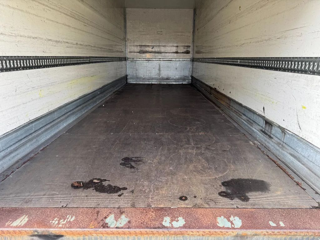 Грузовик с закрытым кузовом Scania P230 4X2 - EURO 5 + DHOLLANDIA LIFT: фото 9