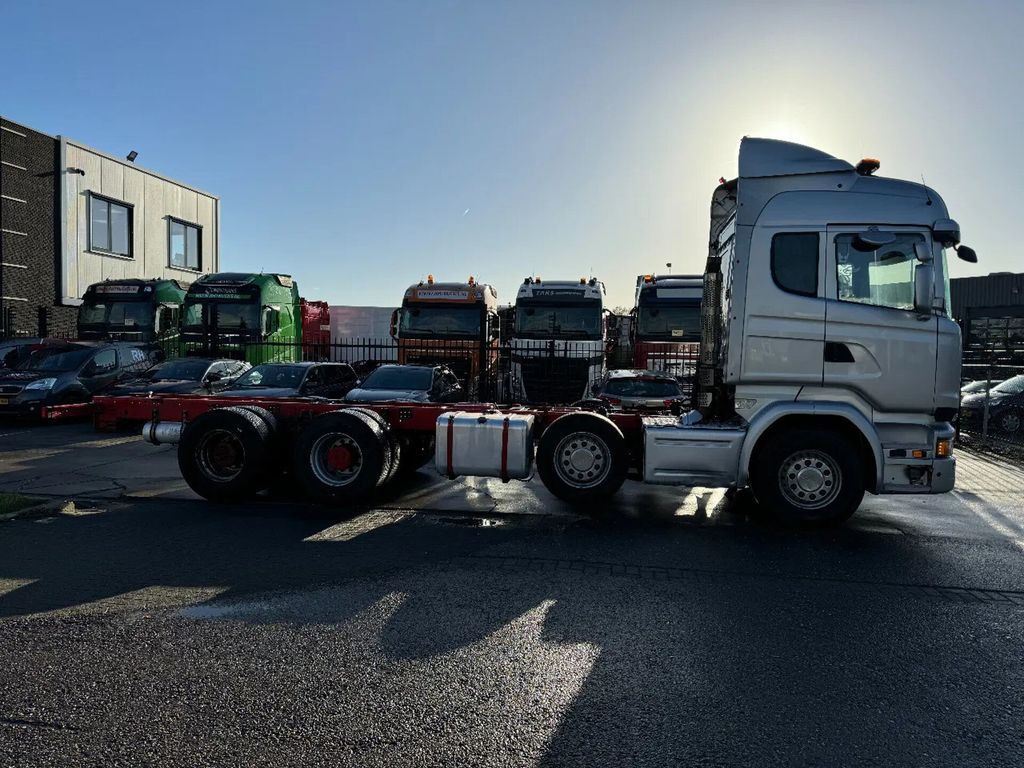 Scania R730 V8 8X4 EURO 6 BIG AXLES - Грузовик-шасси: фото 4 Scania R730 V8 8X4 EURO 6 BIG AXLES - Грузовик-шасси: фото 4