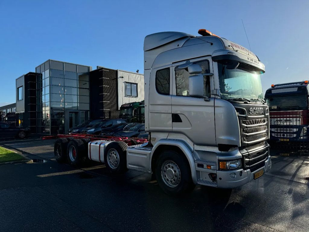 Scania R730 V8 8X4 EURO 6 BIG AXLES - Грузовик-шасси: фото 1 Scania R730 V8 8X4 EURO 6 BIG AXLES - Грузовик-шасси: фото 1