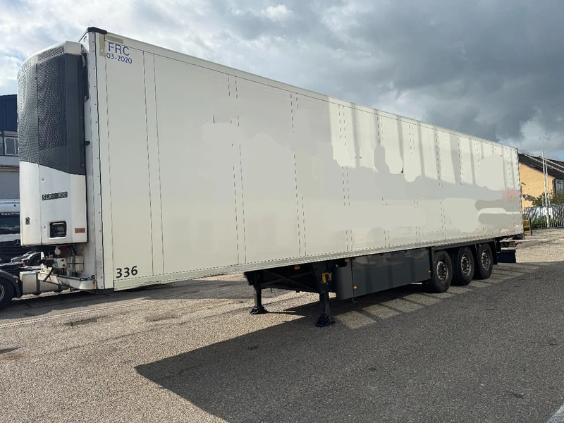 Schmitz Cargobull SCB*S3B THERMO KING SLX 300E TÜV TILL 03-2026 - Полуприцеп-рефрижератор: фото 1 Schmitz Cargobull SCB*S3B THERMO KING SLX 300E TÜV TILL 03-2026 - Полуприцеп-рефрижератор: фото 1