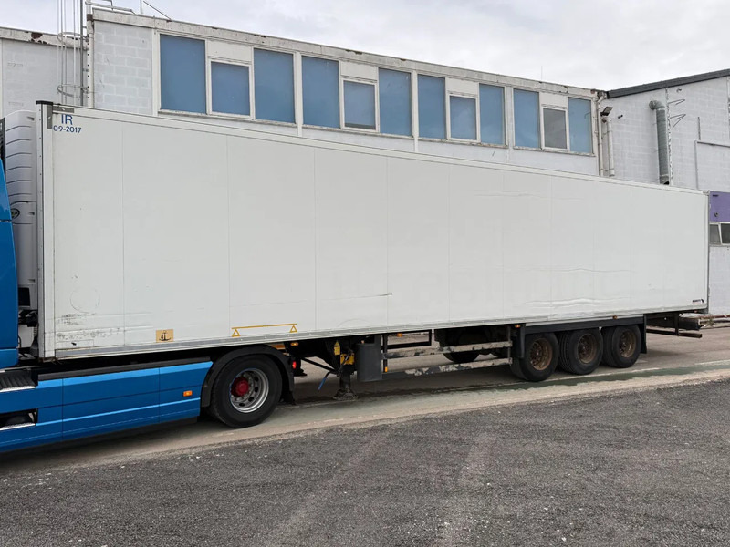 Schmitz Cargobull Schmitz Cargobull PRICES FROM €6950 TO €8950,- 40 X CARRIER 1850 MT D/E SAF AXELS - Полуприцеп-рефрижератор: фото 2 Schmitz Cargobull Schmitz Cargobull PRICES FROM €6950 TO €8950,- 40 X CARRIER 1850 MT D/E SAF AXELS - Полуприцеп-рефрижератор: фото 2