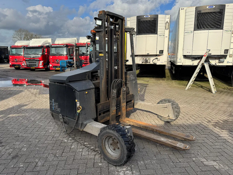 Terberg TKL-MC-3X3 TKL-MC-3X3 - 2000KG 3,2 LIFTING HEIGHT - Мобильный вилочный погрузчик: фото 3 Terberg TKL-MC-3X3 TKL-MC-3X3 - 2000KG 3,2 LIFTING HEIGHT - Мобильный вилочный погрузчик: фото 3