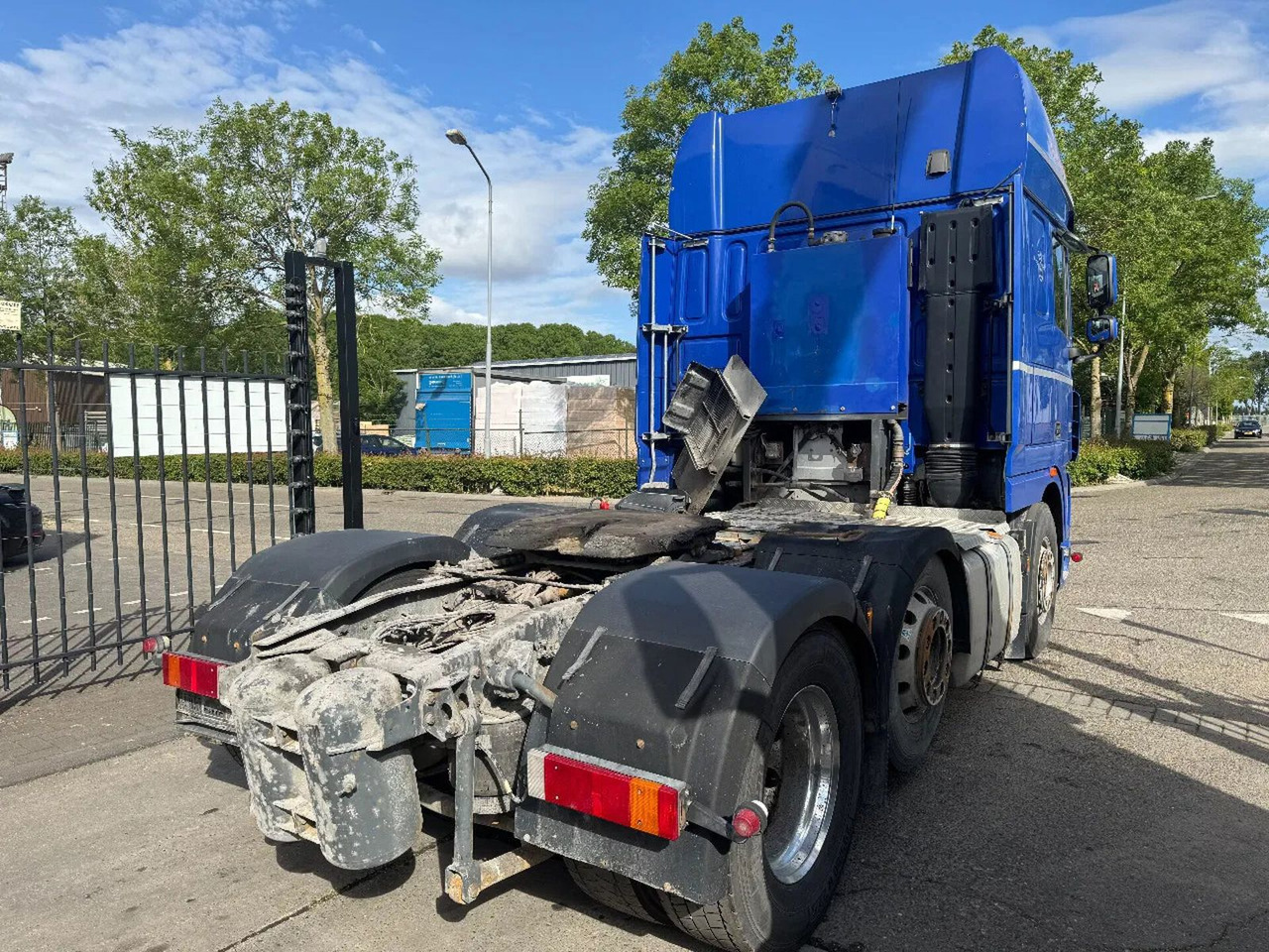 DAF XF 105.510 6X2 EURO 5 MANUAL GEAR + HYDRAULIC ON - Тягач: фото 5 DAF XF 105.510 6X2 EURO 5 MANUAL GEAR + HYDRAULIC ON - Тягач: фото 5