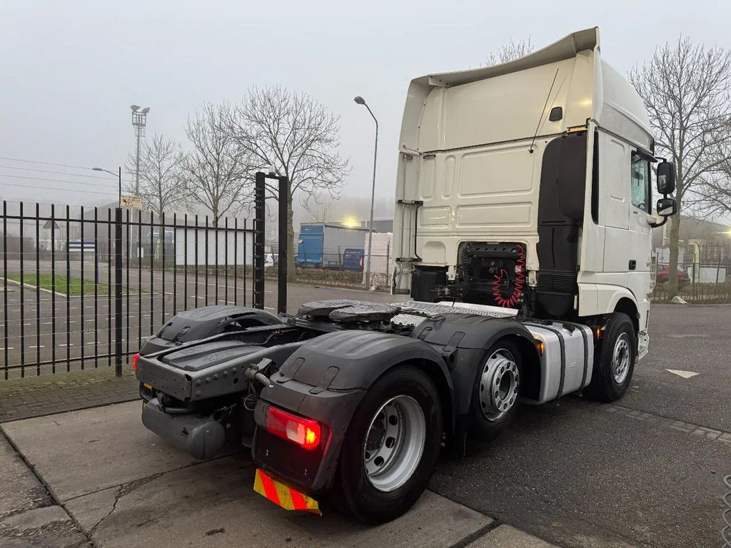 DAF XF 450 6X2 - EURO 6 + LIFT/STEERING AXLE - Тягач: фото 4 DAF XF 450 6X2 - EURO 6 + LIFT/STEERING AXLE - Тягач: фото 4