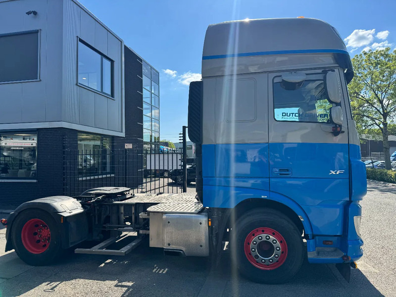 DAF XF 480 4X2 EURO 6 ADR SPECIAL INTERIOR 2018 - Тягач: фото 4 DAF XF 480 4X2 EURO 6 ADR SPECIAL INTERIOR 2018 - Тягач: фото 4