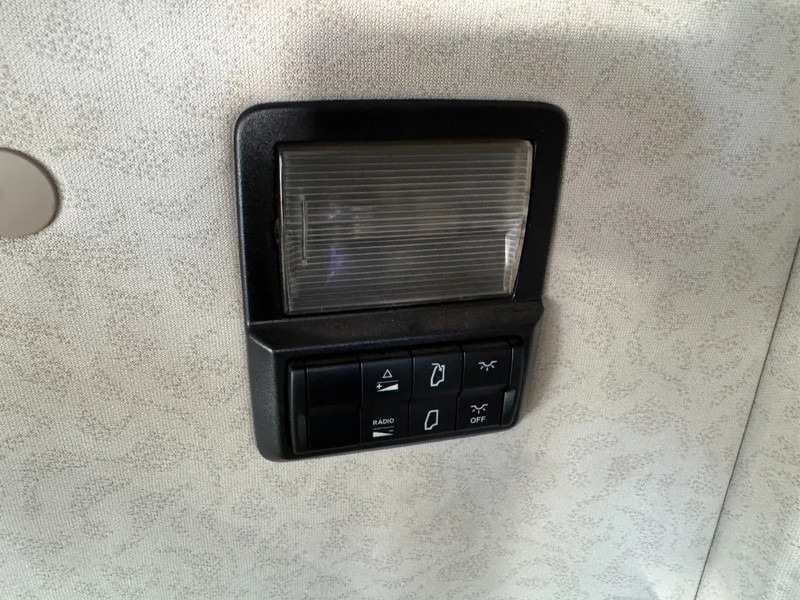 Тягач Mercedes-Benz Actros 1936 4X2 - EURO 6 SPOILERS: фото 16