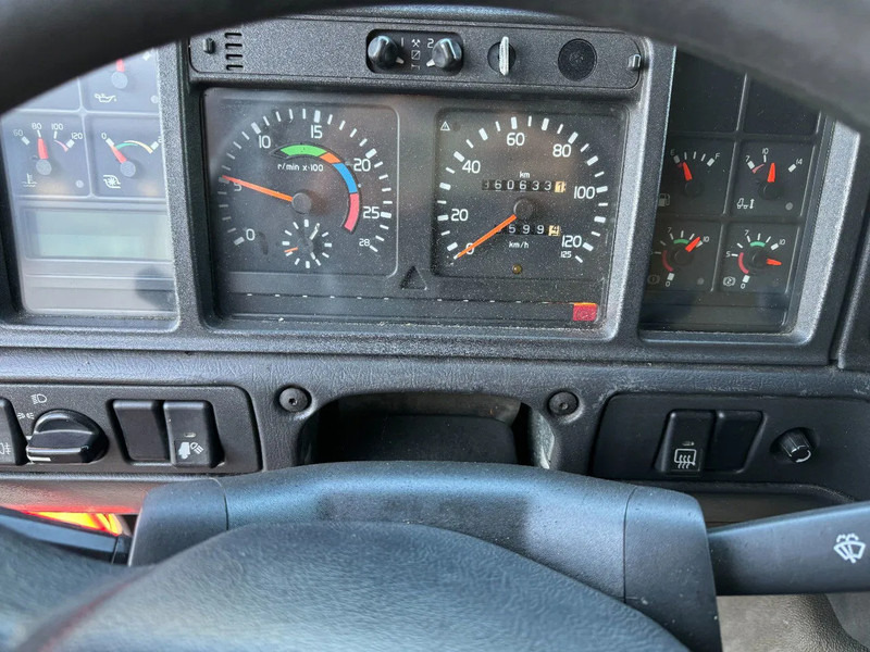 Тягач Volvo FH 12.460 4X2 SPOILERS EURO 3 MANUAL: фото 11