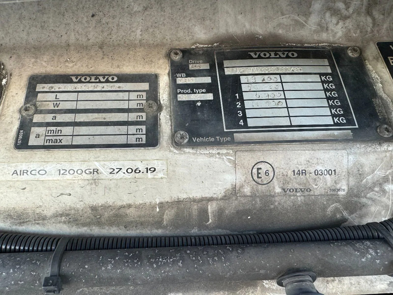 Тягач Volvo FH 12.460 4X2 SPOILERS EURO 3 MANUAL: фото 14