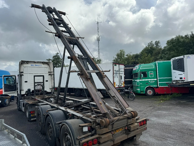 Van Hool CABLE AND KIPPING SYSTEM 3X BPW AXLE FRONT LIFTING - Полуприцеп-контейнеровоз/ Сменный кузов: фото 4 Van Hool CABLE AND KIPPING SYSTEM 3X BPW AXLE FRONT LIFTING - Полуприцеп-контейнеровоз/ Сменный кузов: фото 4