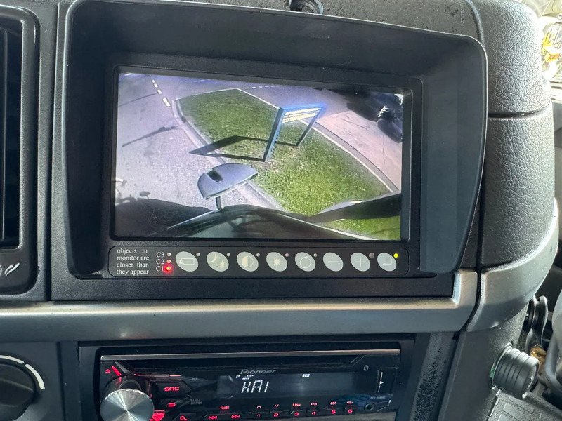 Volvo FH 12.420 6X2 - EURO 3 + HANGER NETAM-FRUEHAUF + THERMOKING + DHOLLANDIA LIFT в лизинг Volvo FH 12.420 6X2 - EURO 3 + HANGER NETAM-FRUEHAUF + THERMOKING + DHOLLANDIA LIFT: фото 19