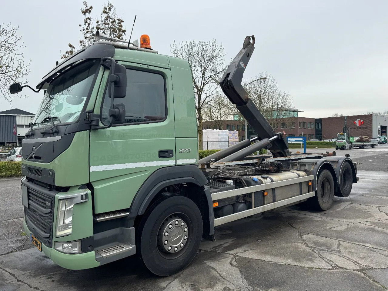 Volvo FM 370 6X2 EURO 6 VDL 21T HOOK - Крюковой мультилифт: фото 1 Volvo FM 370 6X2 EURO 6 VDL 21T HOOK - Крюковой мультилифт: фото 1
