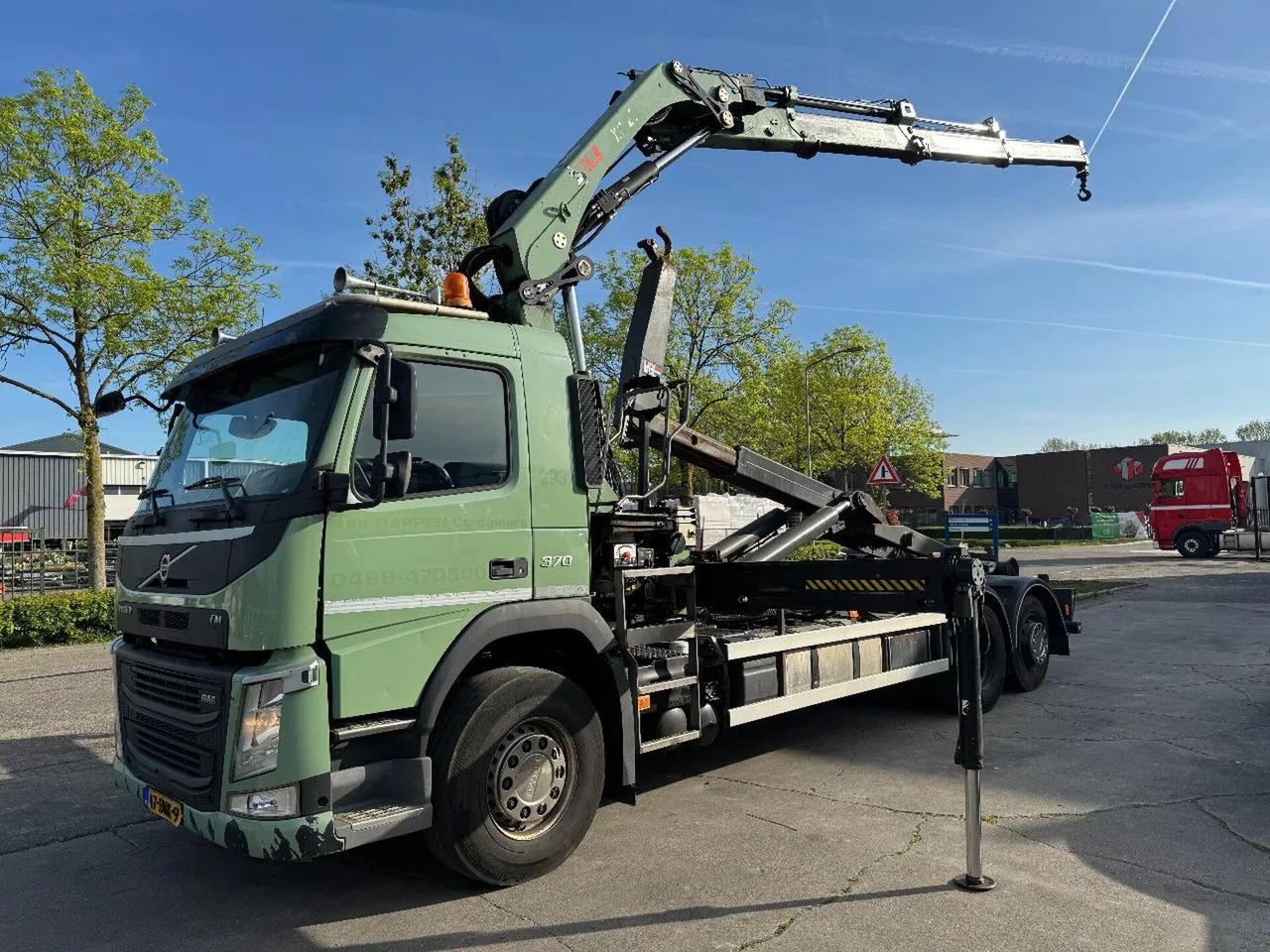 Volvo FM 370 6X2 VDL 21T + HIAB 211 + REMOTE CONTROL - Крюковой мультилифт, Автоманипулятор: фото 1 Volvo FM 370 6X2 VDL 21T + HIAB 211 + REMOTE CONTROL - Крюковой мультилифт, Автоманипулятор: фото 1