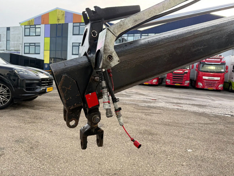 Volvo FM 420 8X2 EEV + HMF 2420-K3 + REMOTE + 5E & 6E FUNCTIE - Автоманипулятор: фото 4 Volvo FM 420 8X2 EEV + HMF 2420-K3 + REMOTE + 5E & 6E FUNCTIE - Автоманипулятор: фото 4