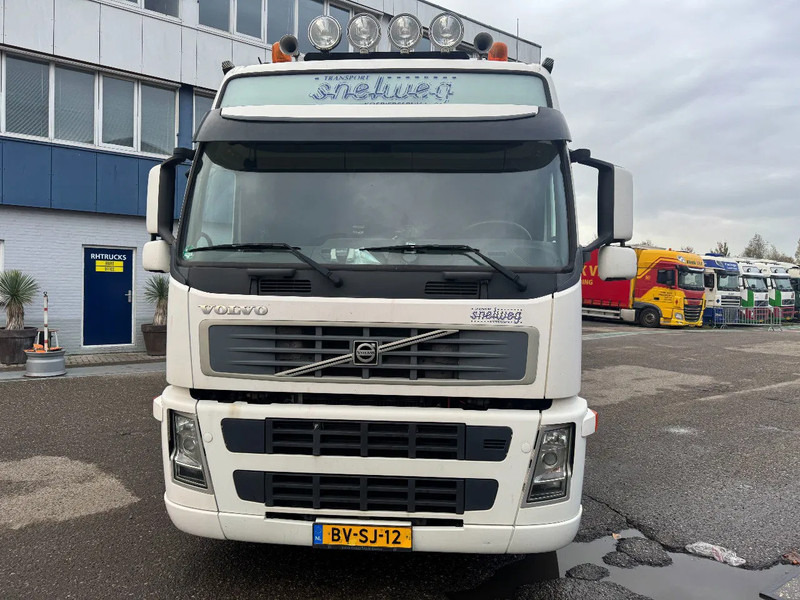 Автоманипулятор Volvo FM 9.340 6X2 EURO 5 HIAB 211 EP3 + REMOTE CONTROL: фото 13 Автоманипулятор Volvo FM 9.340 6X2 EURO 5 HIAB 211 EP3 + REMOTE CONTROL: фото 13