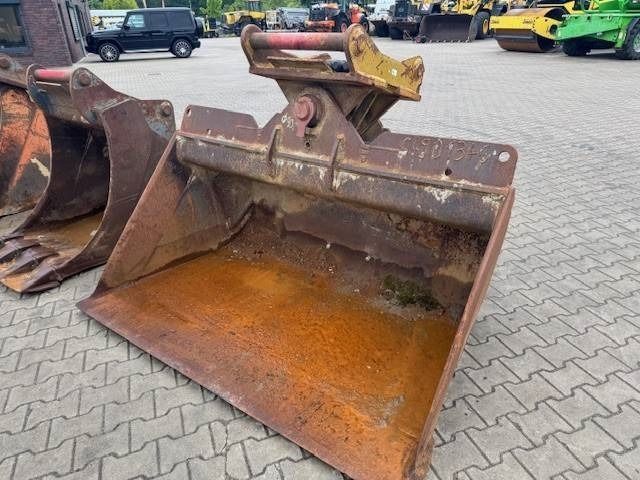 Grabenräumer schwenkbar auf OQ 70/55 - Ковш для Строительной техники: фото 2 Grabenräumer schwenkbar auf OQ 70/55 - Ковш для Строительной техники: фото 2