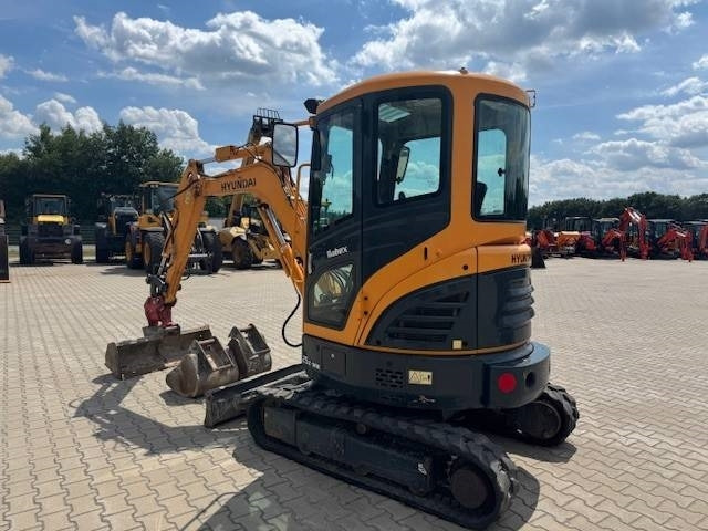 Hyundai R25Z-9 AK - Мини-экскаватор: фото 2 Hyundai R25Z-9 AK - Мини-экскаватор: фото 2