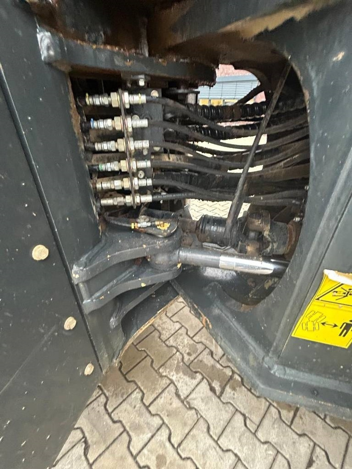 Komatsu WA 470-6 - Колёсный погрузчик: фото 3 Komatsu WA 470-6 - Колёсный погрузчик: фото 3